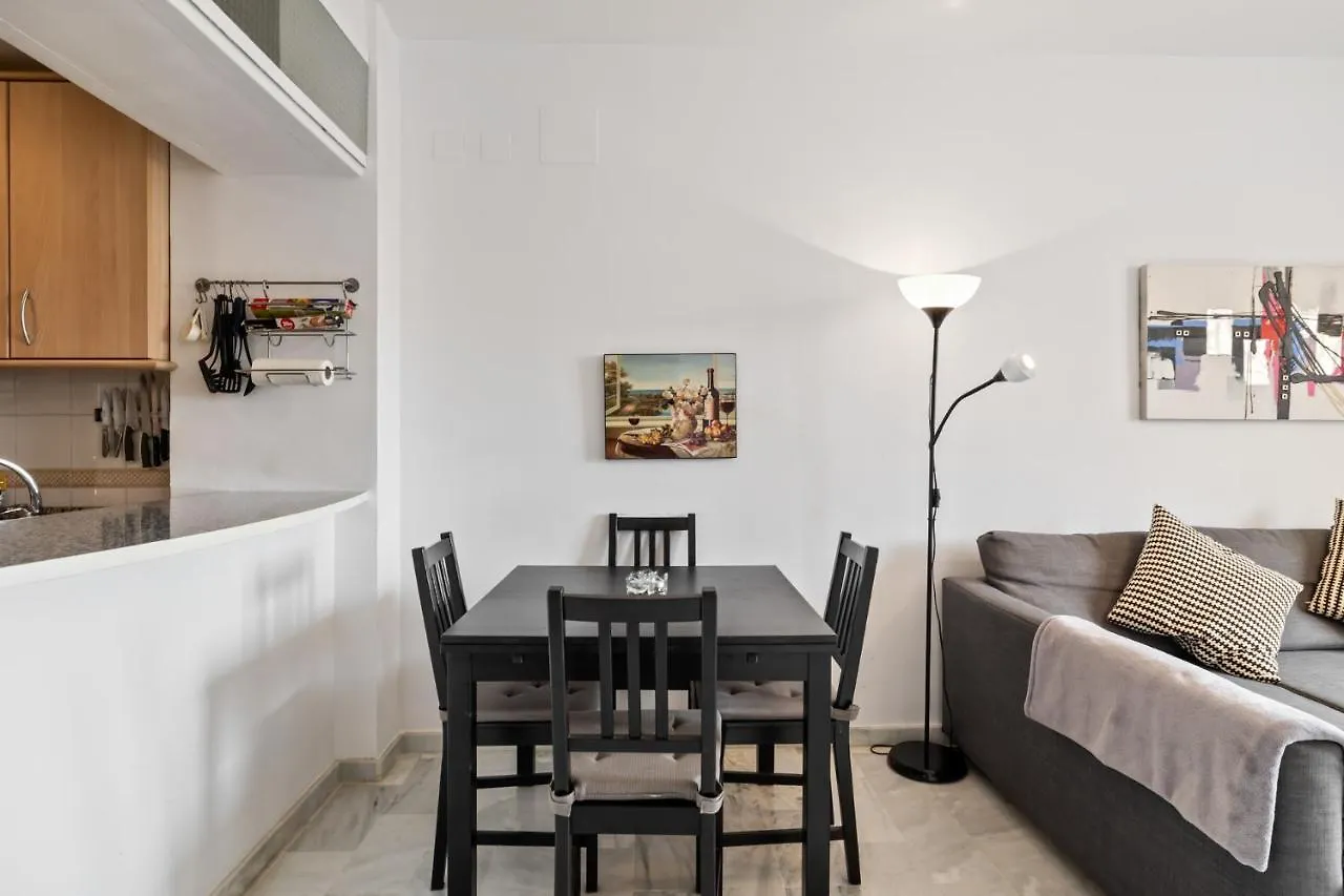 Sunset Apartment With Pool In El Faro Ref 211 Fuengirola